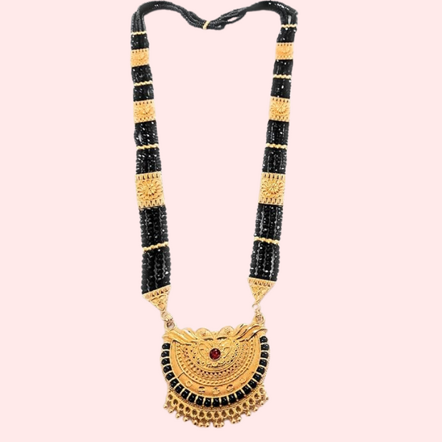 Uttarakhandi Black Beaded Mangalsutra with Stones