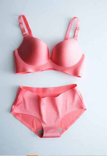 Seductive Pink Seamless Padded Pushup Bra Panty Set